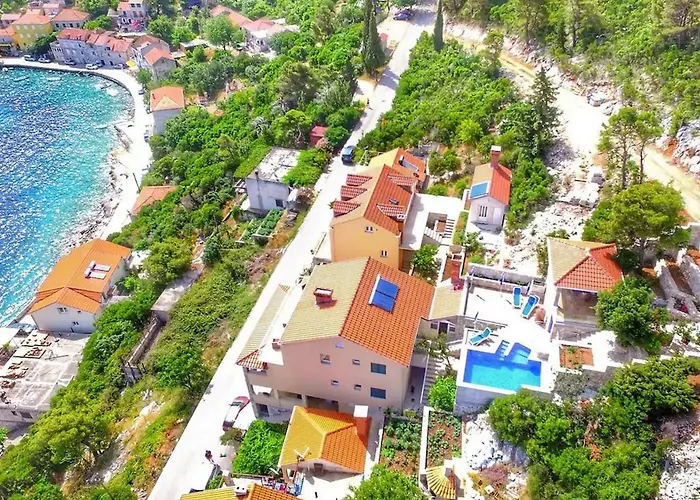Seaside With A Swimming Pool Sobra, Mljet - 22926 Apartament
