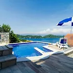 Seaside With A Swimming Pool Sobra, Mljet - 22926 Apartamento Babino Polje